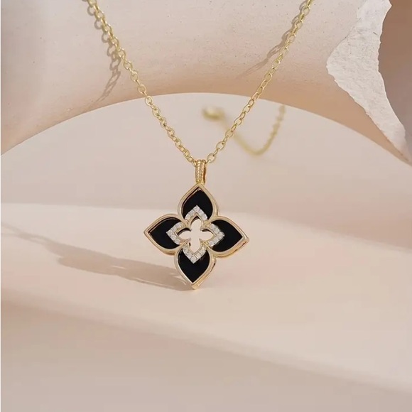Black Diamond Flower Elegant Gold Toned Necklace - Picture 5 of 5